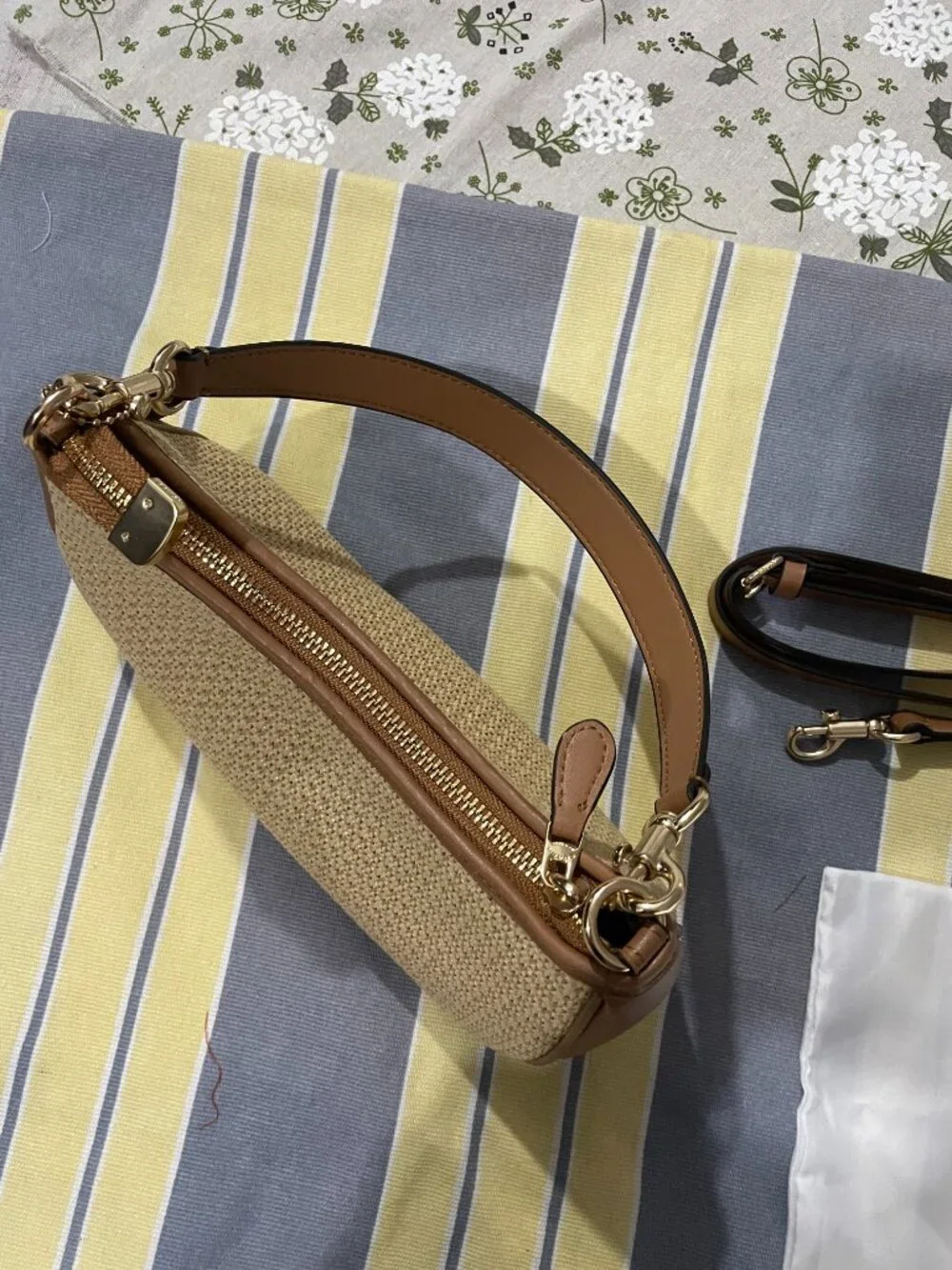 COACH Teri Woven Shoulder Bag (Tan)